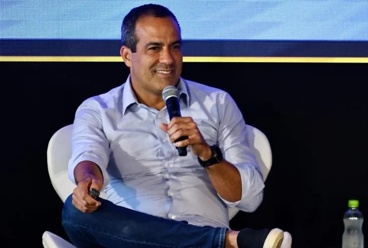 Bruno Reis anuncia transporte gratuito e refeições no Restaurante Popular para ambulantes no Virada Salvador