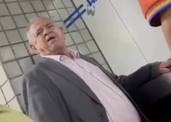 Deputado do PT faz barraco no Hospital Aliança e manda mulher calar a boca