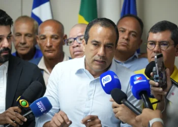 Bruno Reis pede atuação de órgãos de controle contra empréstimos de Jerônimo