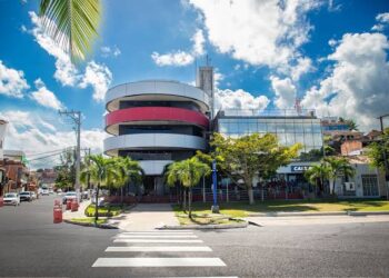 Madre de Deus: Operação da PF cumpre mandados na sede da prefeitura e na Câmara de Vereadores