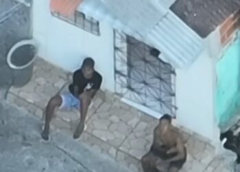 Monitorados por drones, quatro homens são presos por tráfico em Salvador