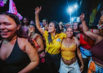 Micareta de Lauro de Freitas atrai grande público e marca novo capítulo na história das micaretas