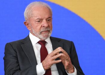 Pesquisa nacional: governo Lula é reprovado por 53% dos brasileiros