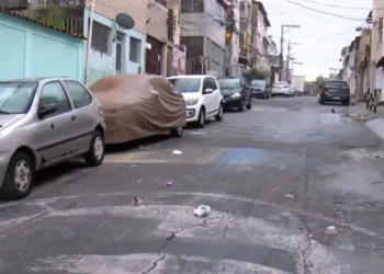 Ataque a tiros deixa 1 pessoa morta e duas feridas em bar da Boca do Rio