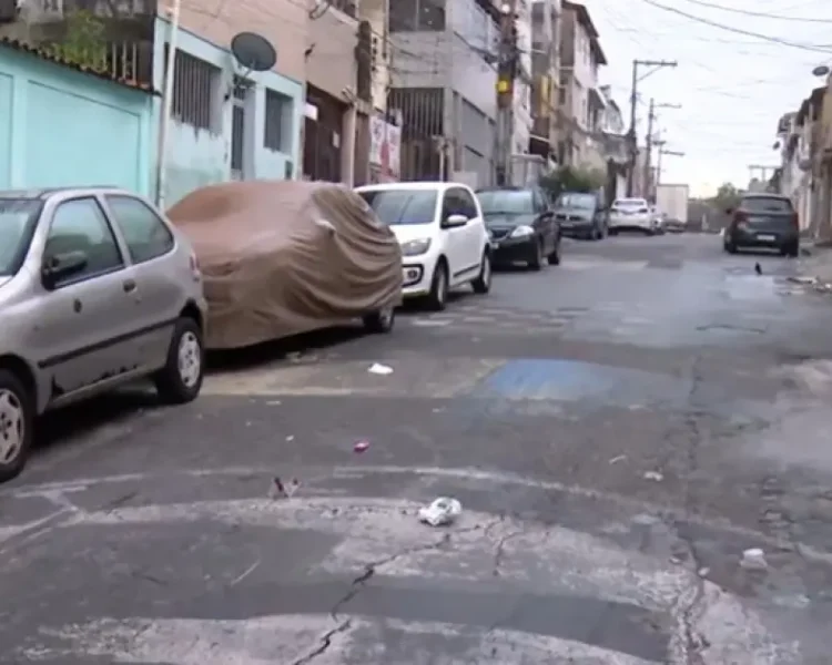 Ataque a tiros deixa 1 pessoa morta e duas feridas em bar da Boca do Rio