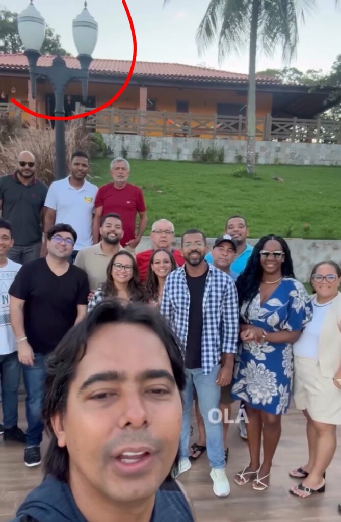 Foto na residência do ex-prefeito Dr. Pitágoras 