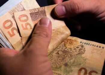 Em 16 dias de 2026, gasto público foi de R$ 244 bilhões; só governo Lula torrou R$ 99 bilhões