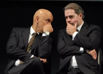 Escândalo do Banco Master afunda imagem do STF e pode impactar as eleições