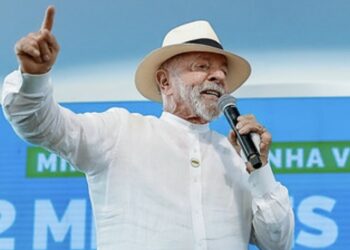 Lula ataca ‘defensores’ do Banco Master que não existem