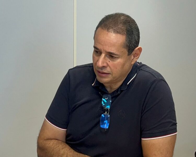 Deputado diz que vai entrar na justiça contra Jaques Wagner por divulgação de pesquisa fake