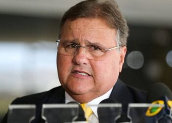 Geddel se envolve em briga após provocação em condomínio de luxo em Camaçari