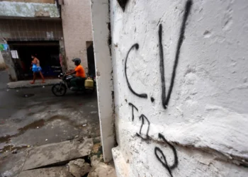 Ordem do tráfico: CV veta motos barulhentas em bairro de Salvador; saiba mais