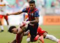 Bahia passa sufoco no final, mas bate a Juazeirense e está na final do Baiano