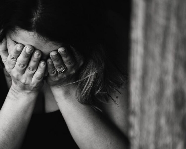 Homem de 60 anos é preso por suspeita de estuprar adolescente em São Sebastião do Passé