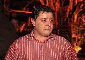 Filho de Lula passa a ser investigado por suspeita de corrupção e tráfico de influência