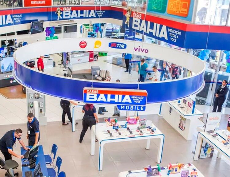 Casas Bahia fecha quase 300 lojas e demite cerca de 2 mil funcionários