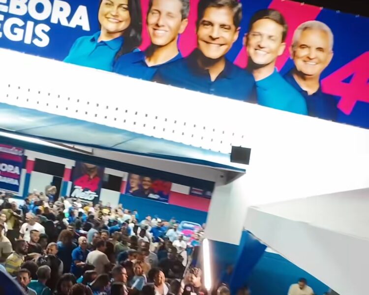 Débora Regis inaugura comitê de ACM Neto em Lauro de Freitas e reúne multidão