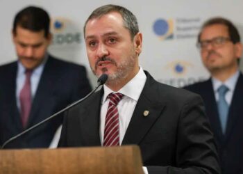 André Mendonça determina afastamento de Andrei Rodrigues da direção-geral da PF