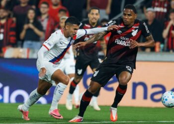 Bahia perde para o Athletico-PR e deixa o G-4 do Brasileirão